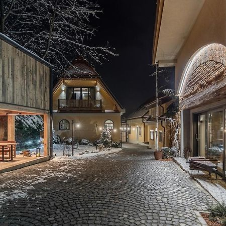 Das Fort Boutique Rîşnov 外观 照片